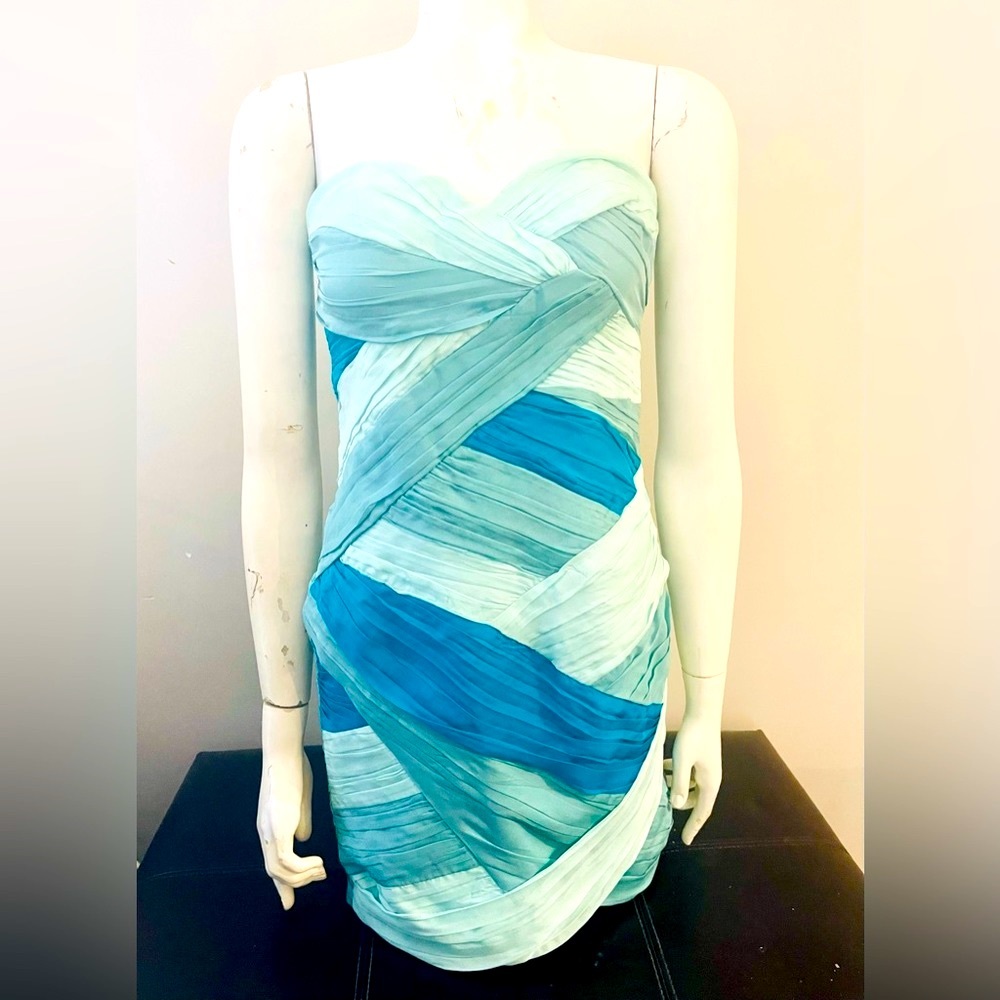 Beautiful aqua Bebe Strapless dress (S)
